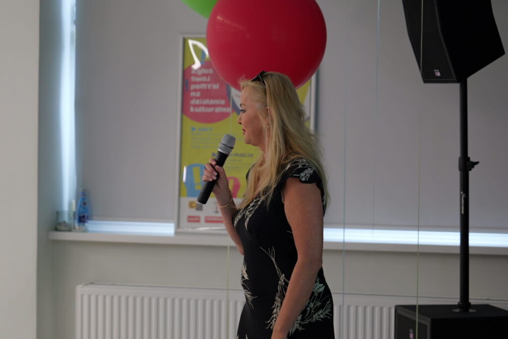 P1004713