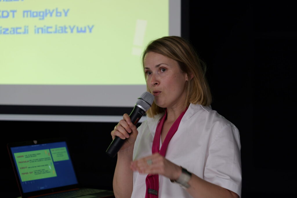 P1004782