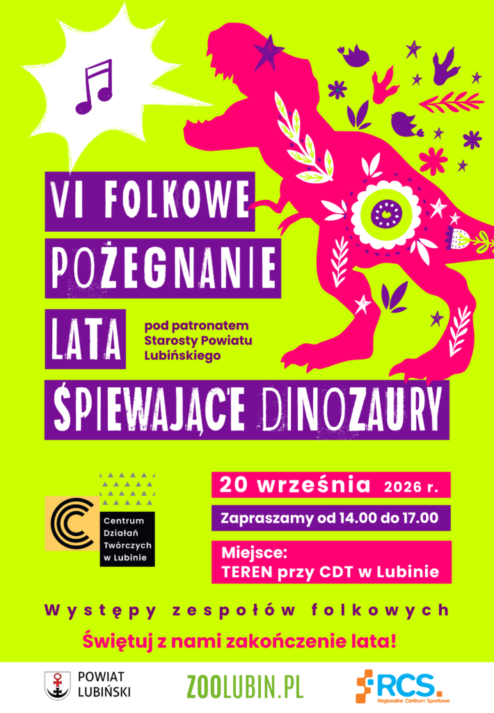 Plakat zaprasza na wydarzenie plenerowe pod nazwą "VI Folkowe Pożegnanie Lata – Śpiewające Dinozaury". Kompozycja utrzymana jest w radosnym, folkowym klimacie, nawiązującym do muzyki ludowej i zabawy na zakończenie wakacji. Głównym elementem graficznym jest wizerunek dinozaura z ludowym akcentem (np. wzory na dinozaurze i wokół niego), który podkreśla charakterystyczną, niecodzienną nazwę wydarzenia. Kolorystyka plakatu jest ciepła, kojarząca się z końcem lata i plenerowymi festynami. Na plakacie znajdują się wszystkie kluczowe informacje o wydarzeniu: data, godziny, miejsce oraz patronat honorowy.